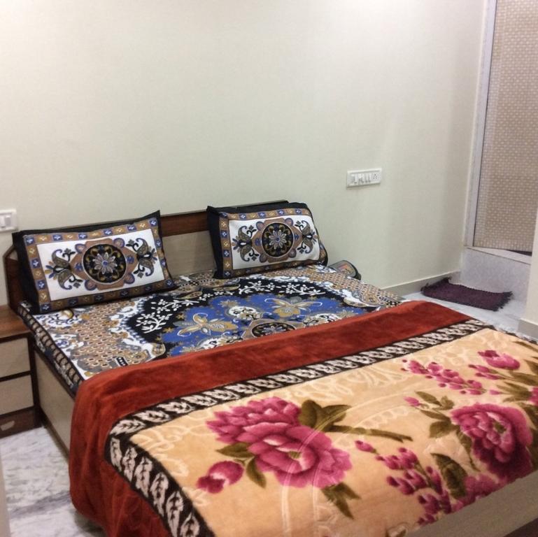 Hotel Honey Bunny Ahmedabad Luaran gambar