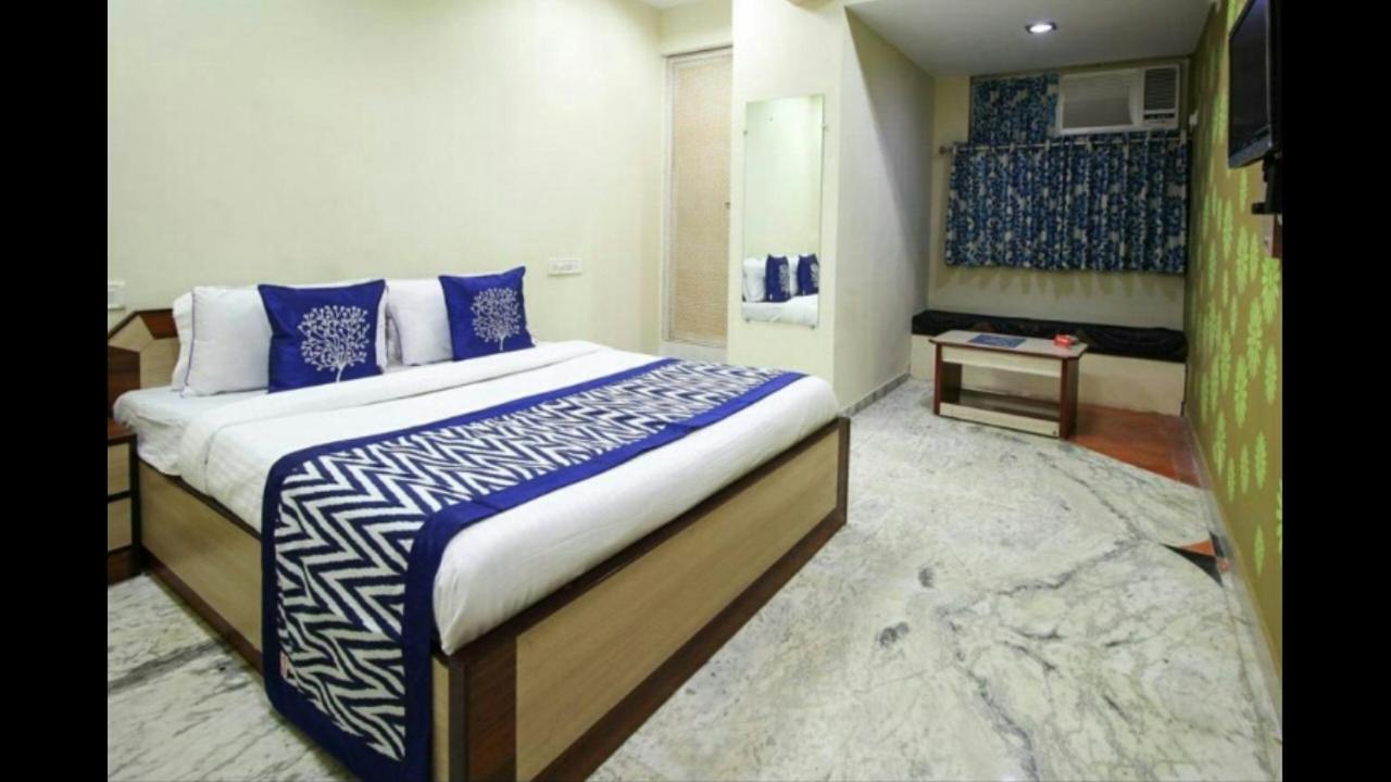 Hotel Honey Bunny Ahmedabad Luaran gambar